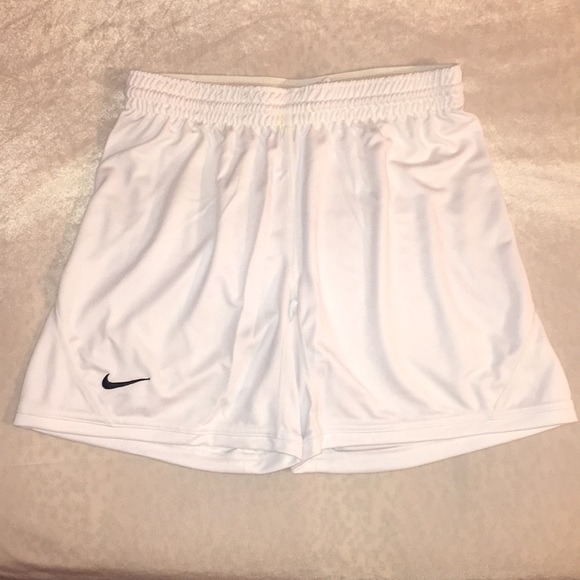 Nike Pants - Like New Women’s Nike Dri Fit Shorts Medium